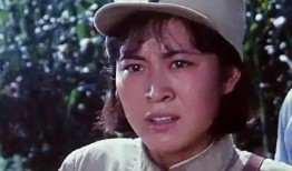 倪萍女兵在线观看,揭秘军营中的巾帼风采